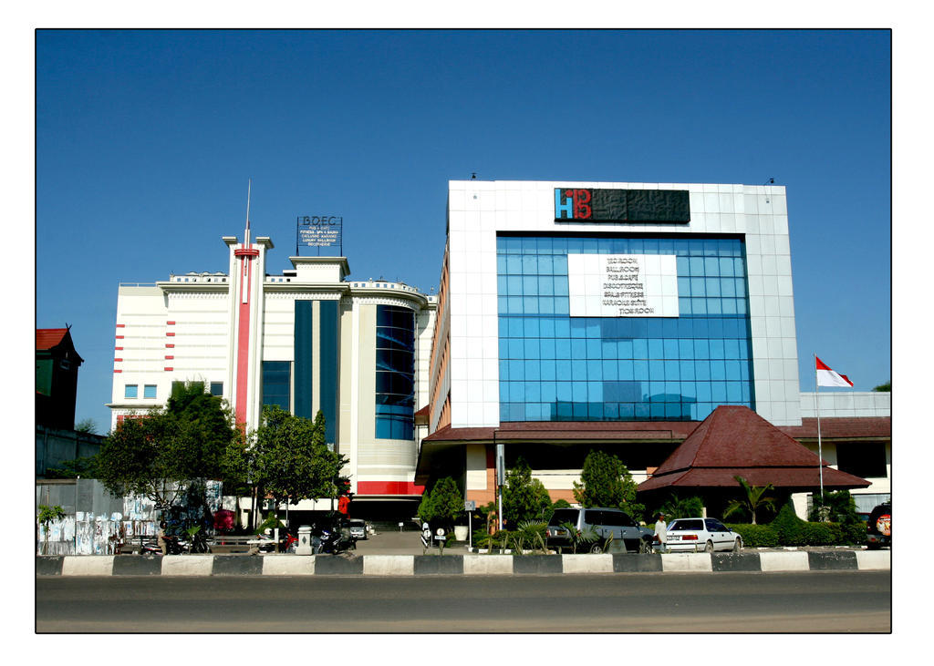 Banjarmasin Internasional Hotel Luaran gambar